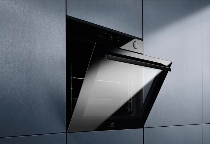 ՆԵՐԿԱՌՈՒՑՎՈՂ ՋԵՌՈՑ ELECTROLUX EOE8P39H  - ի նկար